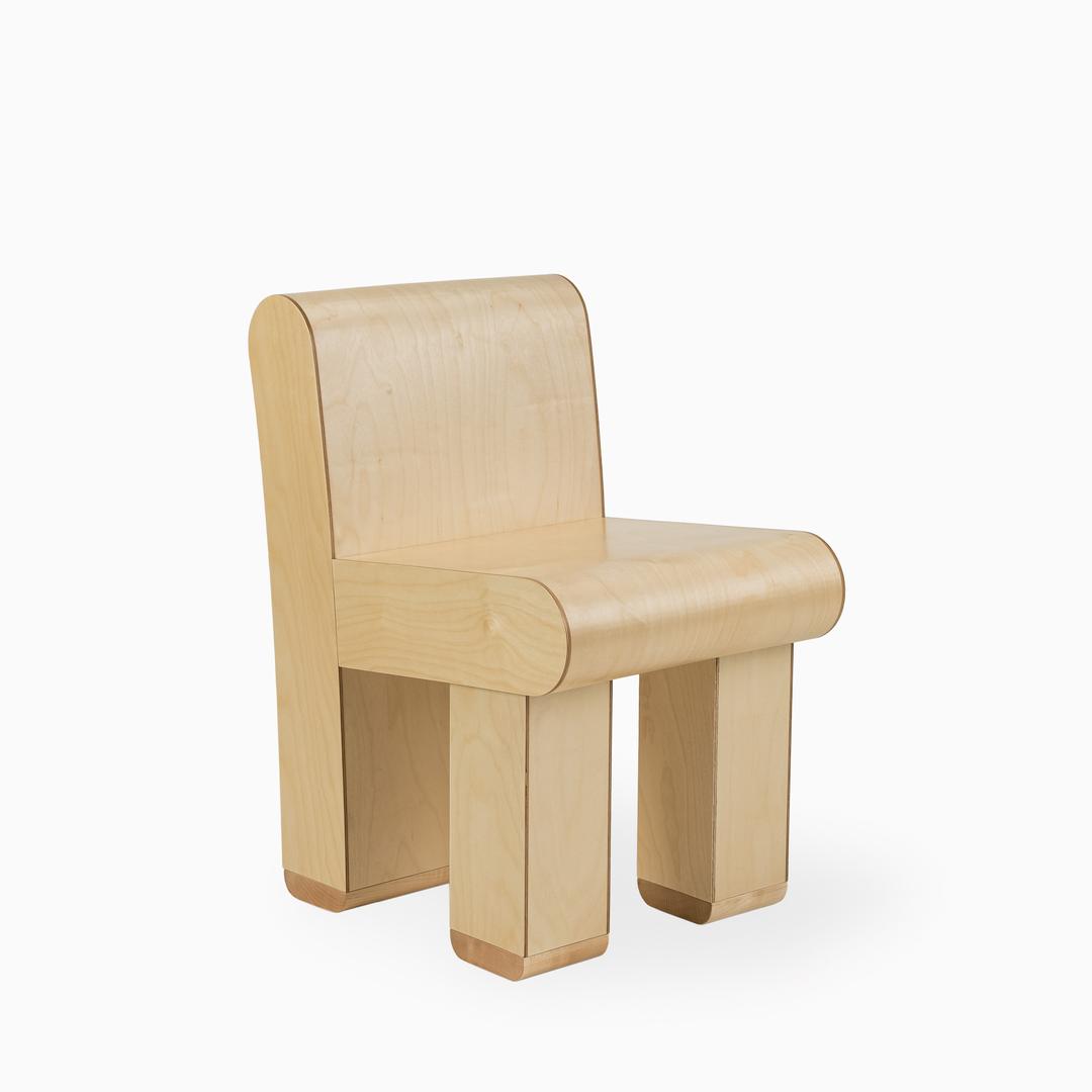 P. Chair (Natural)
