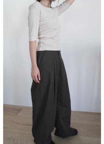 에프터먼데이 incision wide cotton slacks (3c)