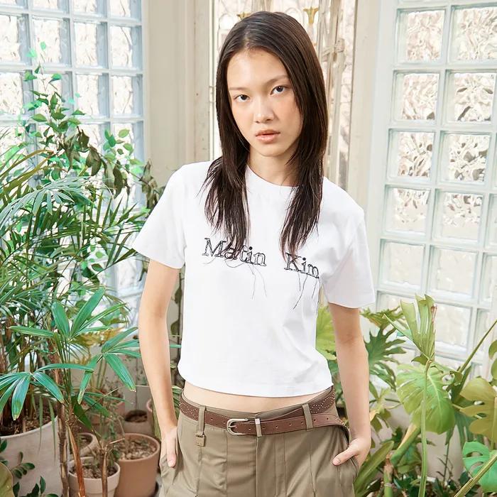 LOGO THREAD POINT CROP TOP IN WHITE