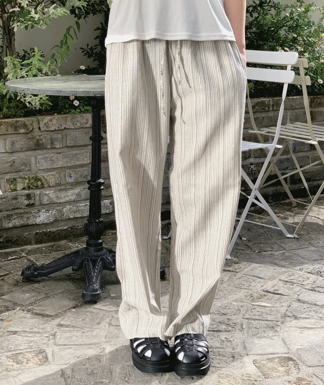 [카피주의] 비즈 린넨 빈티지 스트라이프 밴딩 와이드팬츠