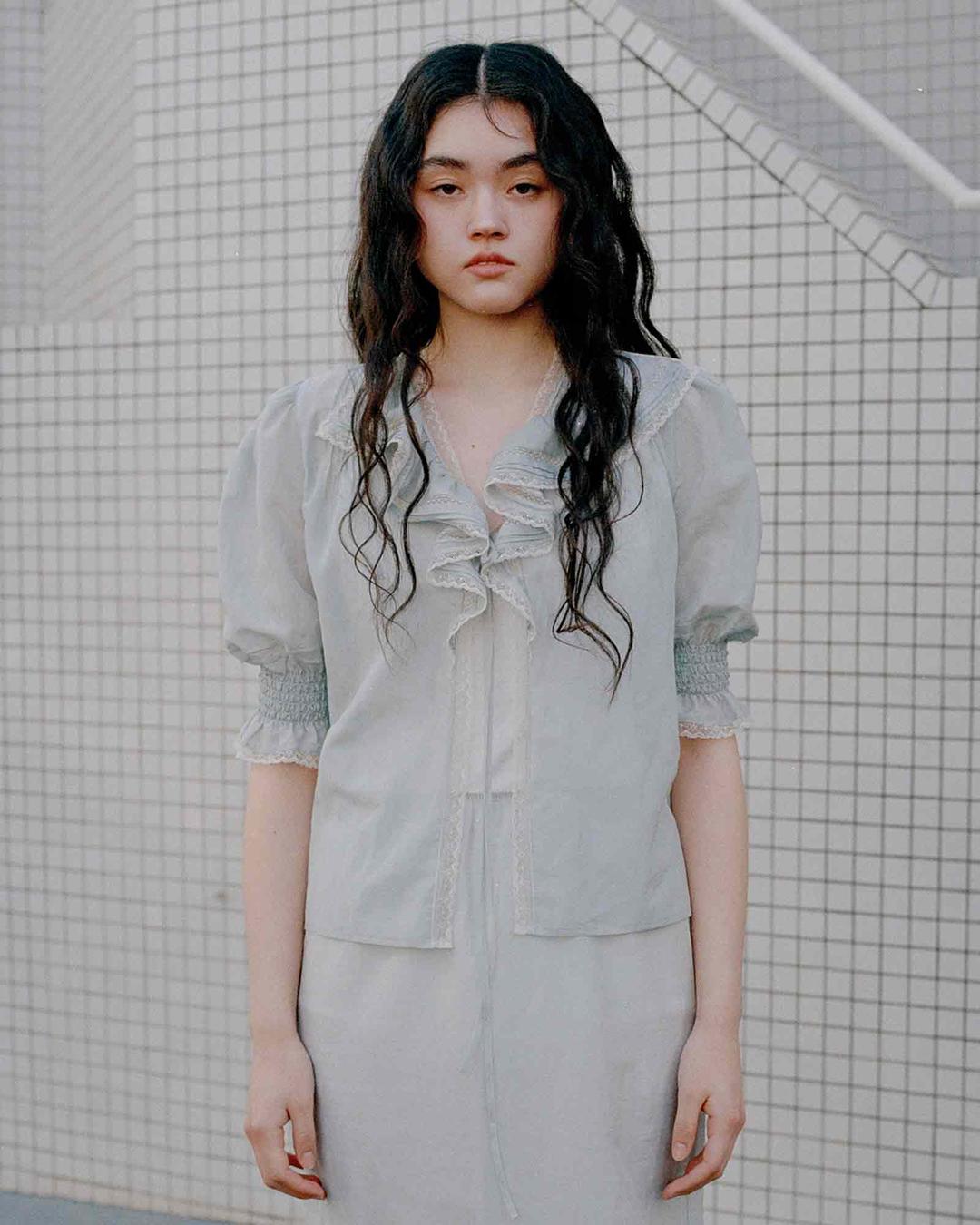 [4/10 예약발송] flétta Silk Butterfly Blouse_2 Colors