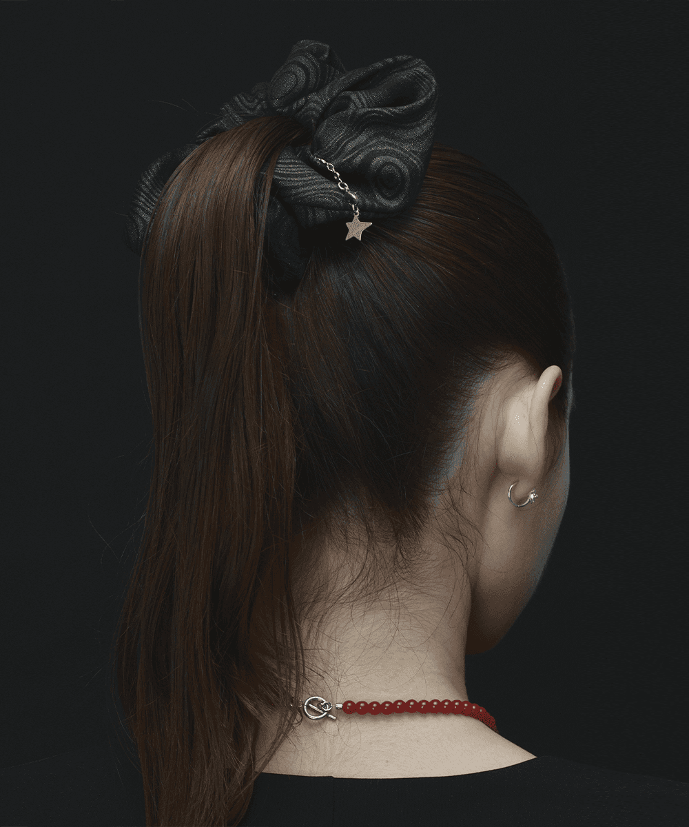 UTOUA SCRUNCHIE