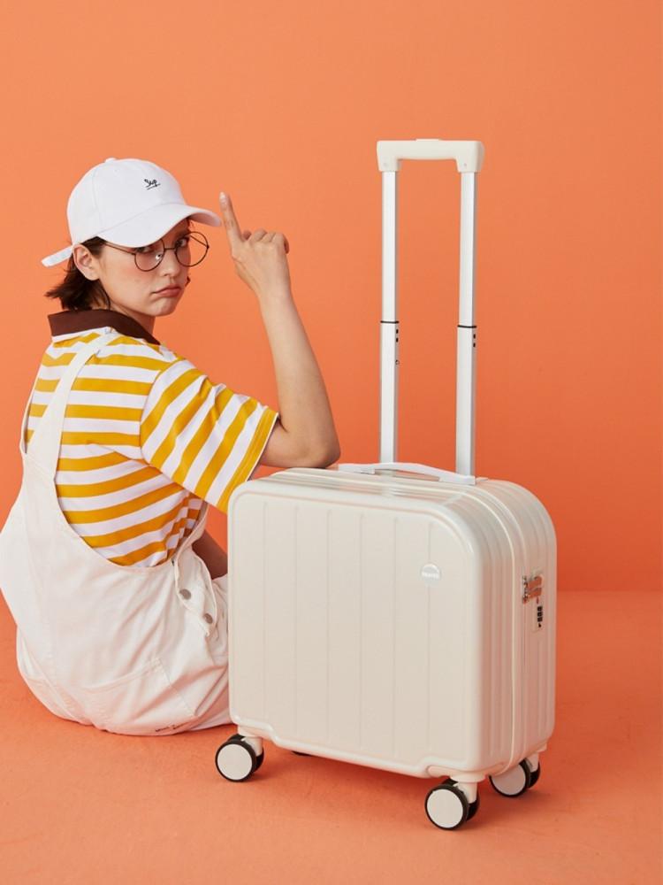 18인치캐리어 레디백 기내반입 여행 여성용 소형 캐리어