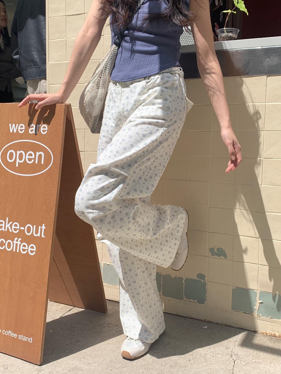 PREFRITT : Peony flower wide pants [blue]