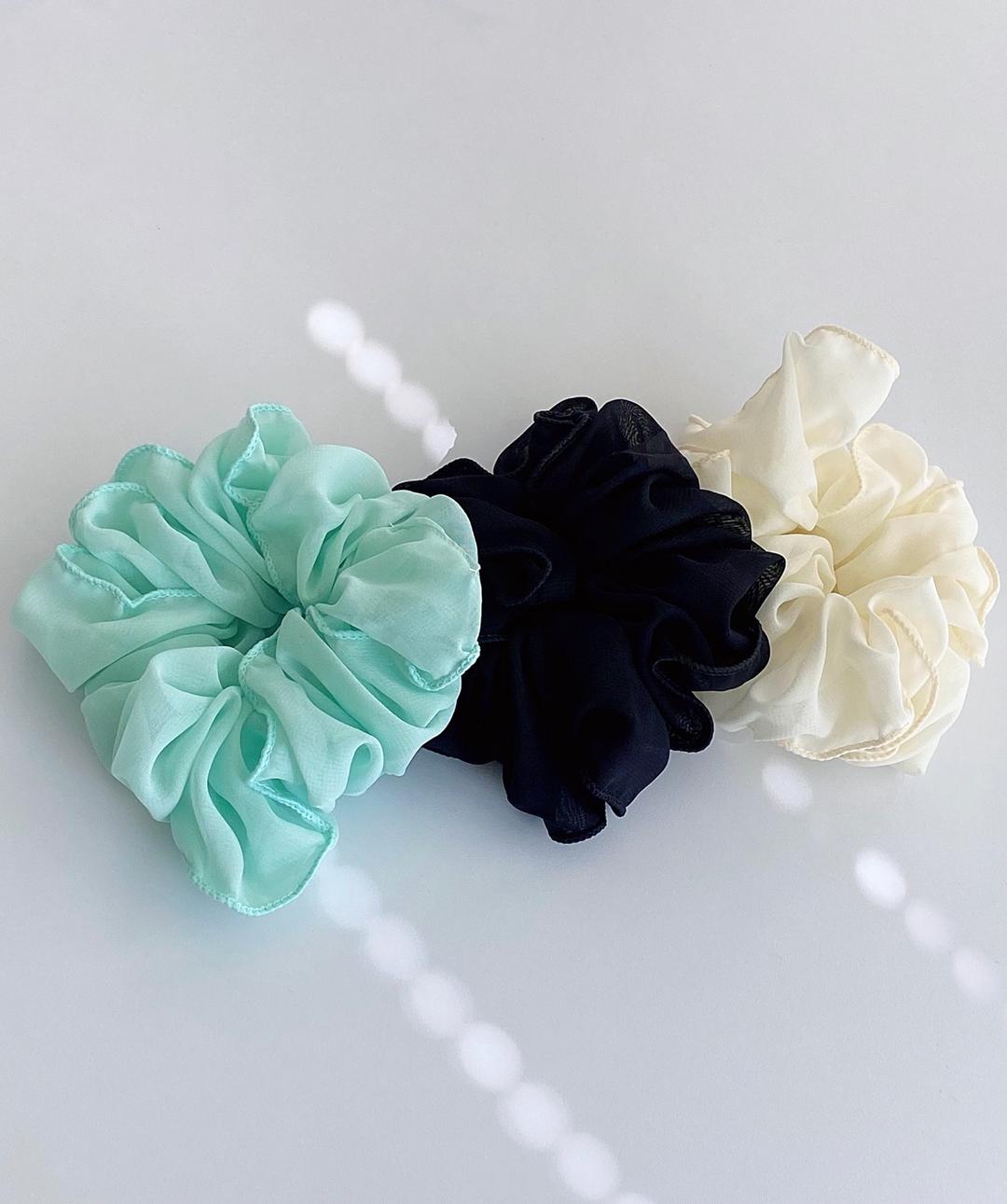 Swanky scrunchie (3 COLOR)