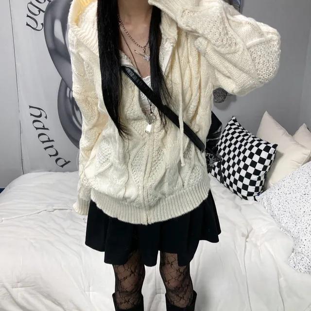 twisted knit hood zip up