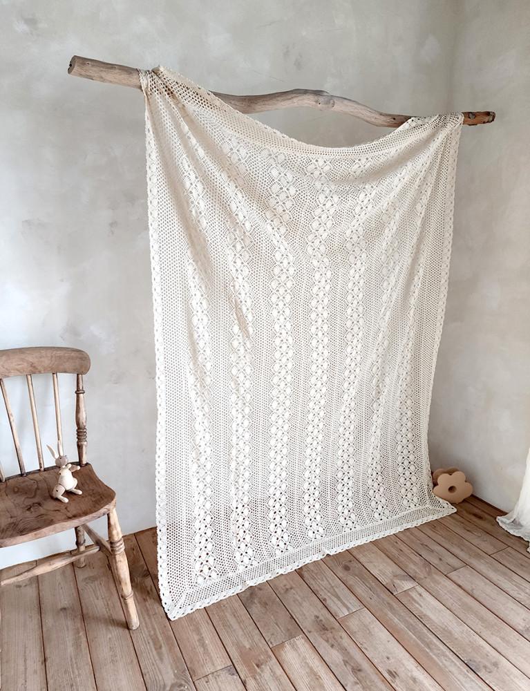 블랑쉬 뉴트럴 스트라이프 플라워 모티브 블랭킷 뜨개 러너130x180