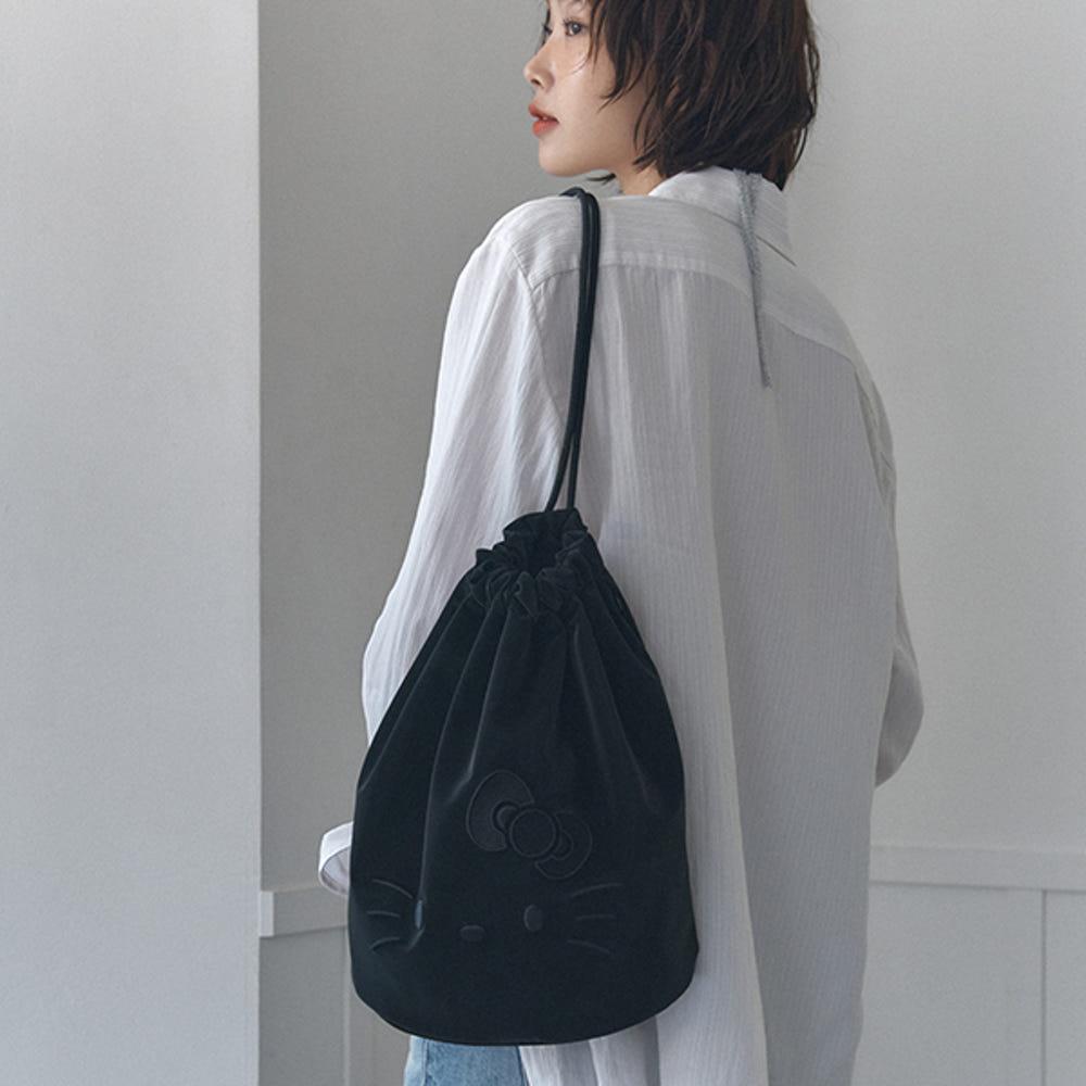 [2/5 예약배송] 헤이즈 스트링 백팩 헬로키티 블랙