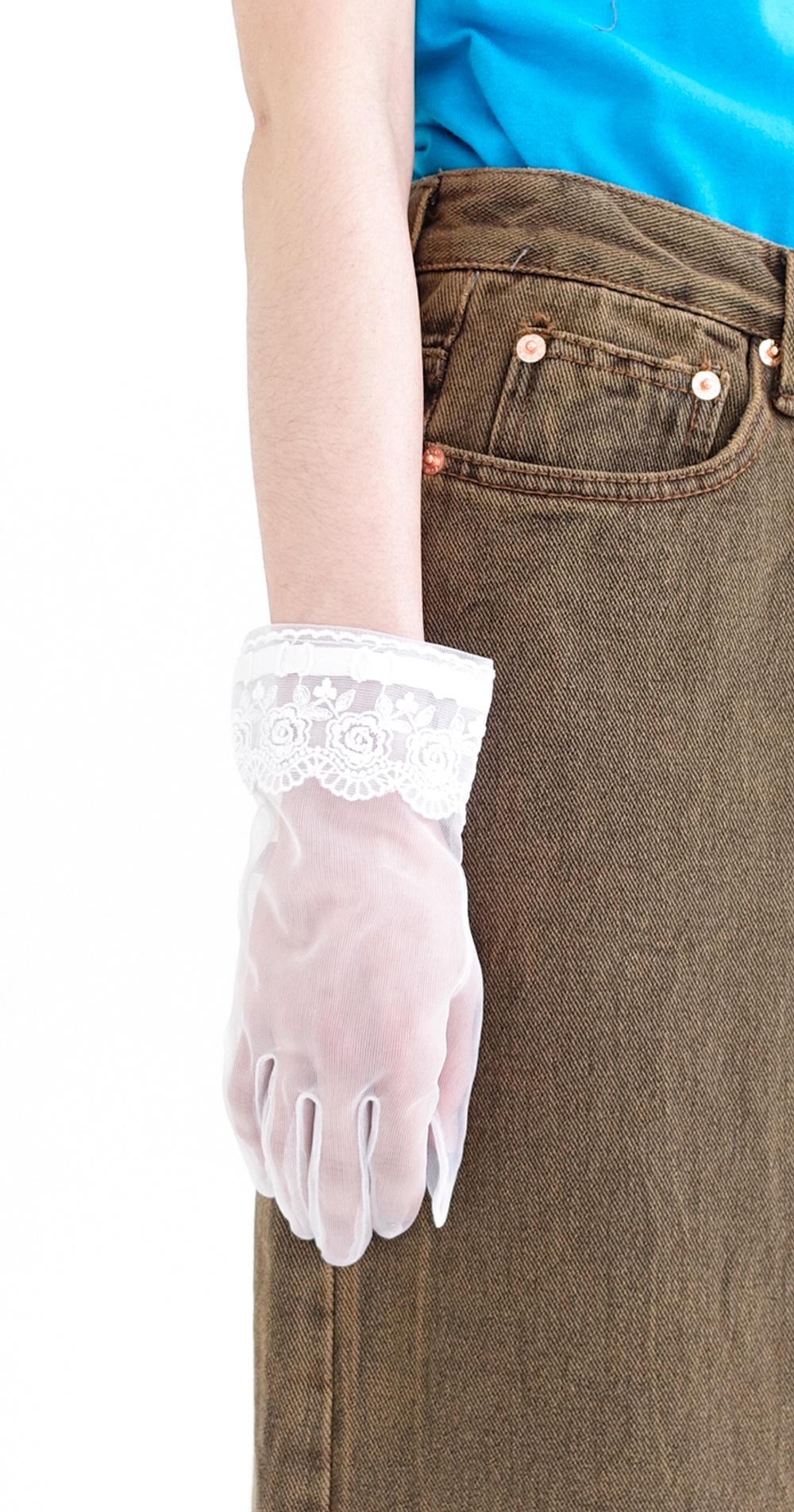 lace wedding gloves