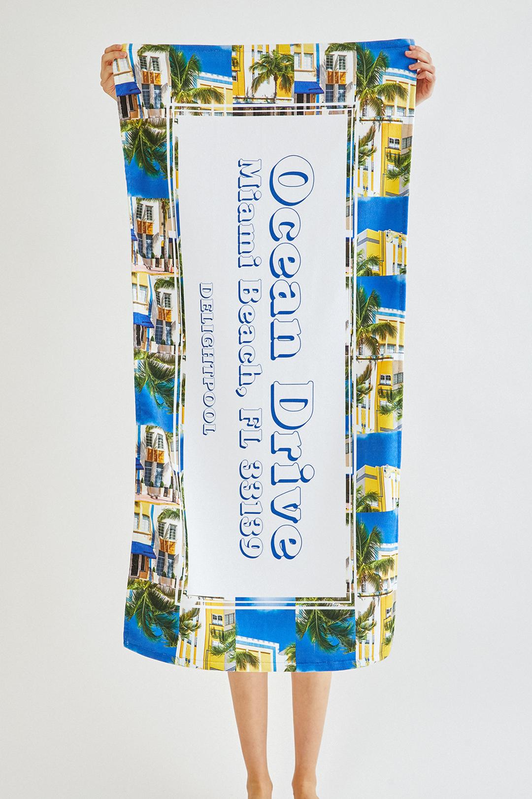 Ocean Drive beach towel - Cobalt Blue