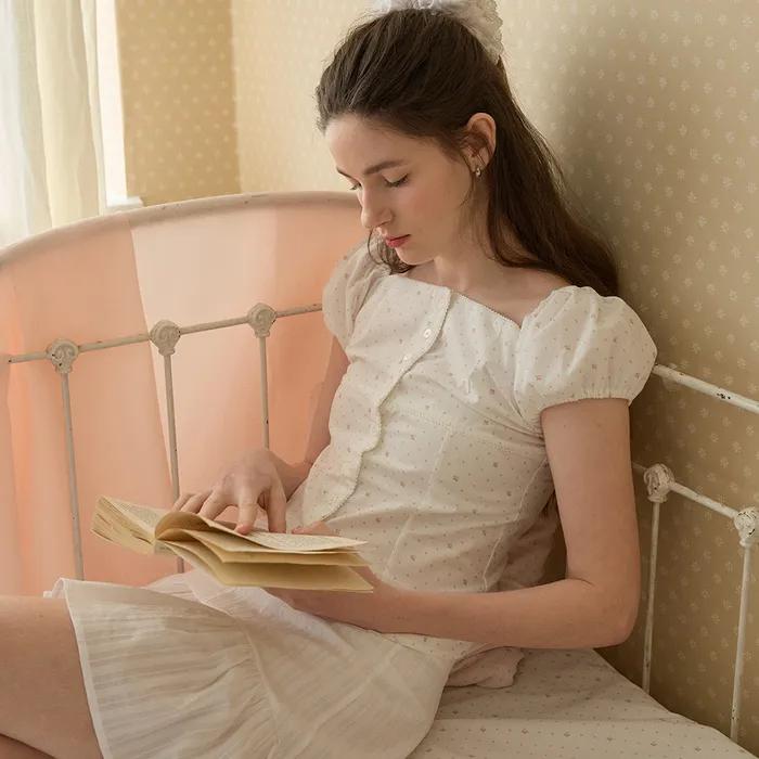 로지 레이스 블라우스 ( 아이보리 )