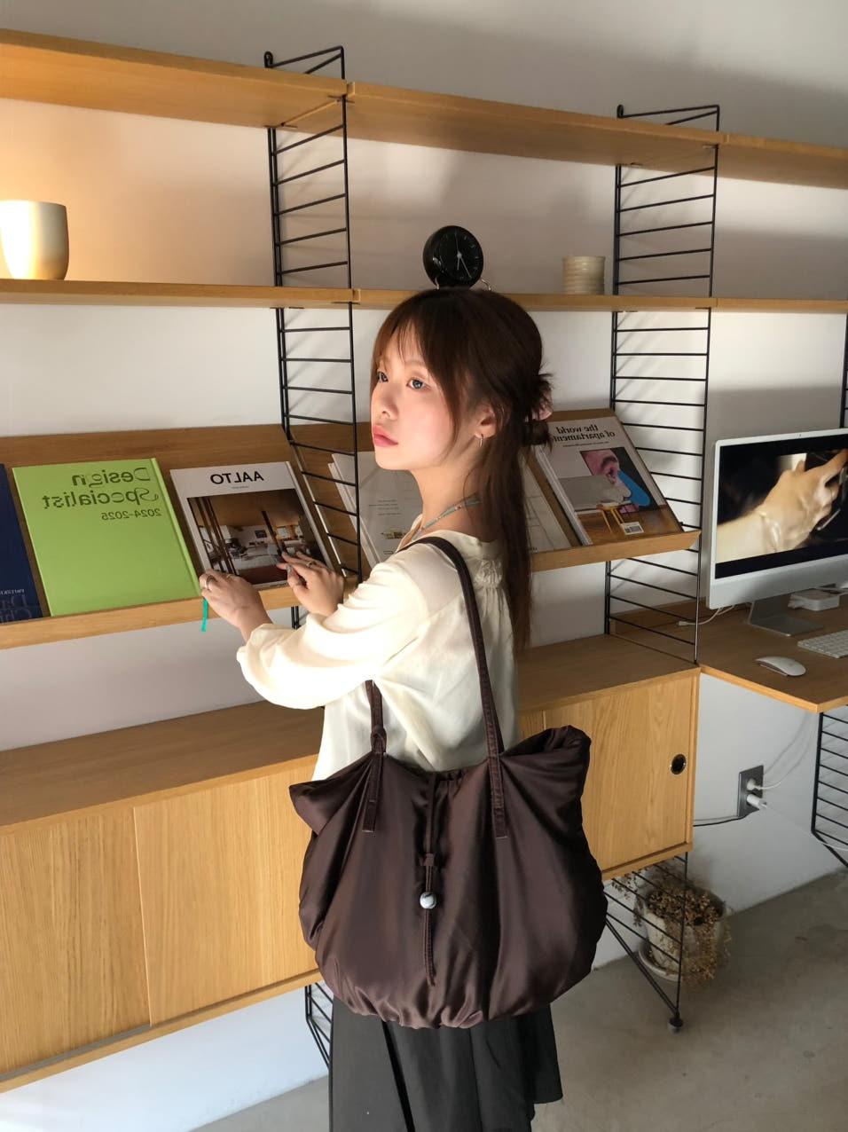 라이컨애로우 wallet satin shoulder bag