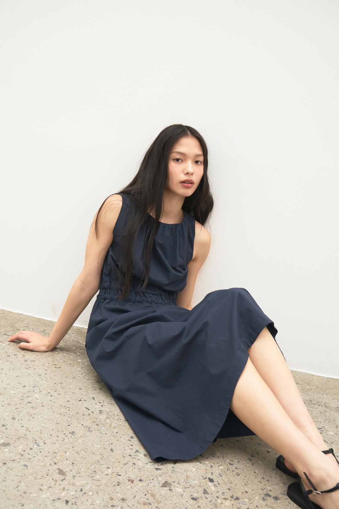 Fin Two Strap Dress (Navy)