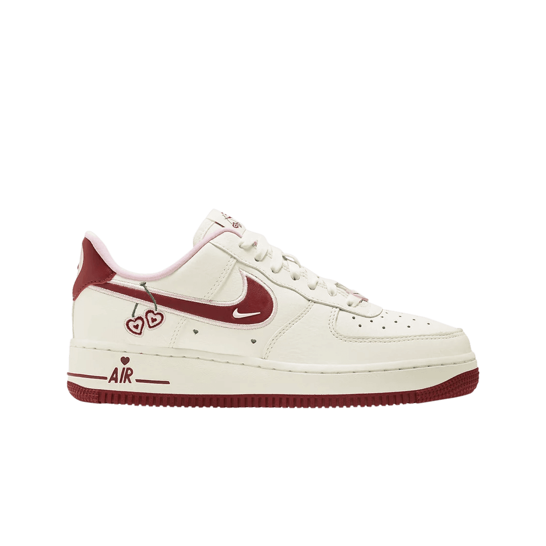 (W) Nike Air Force 1 Low White Red