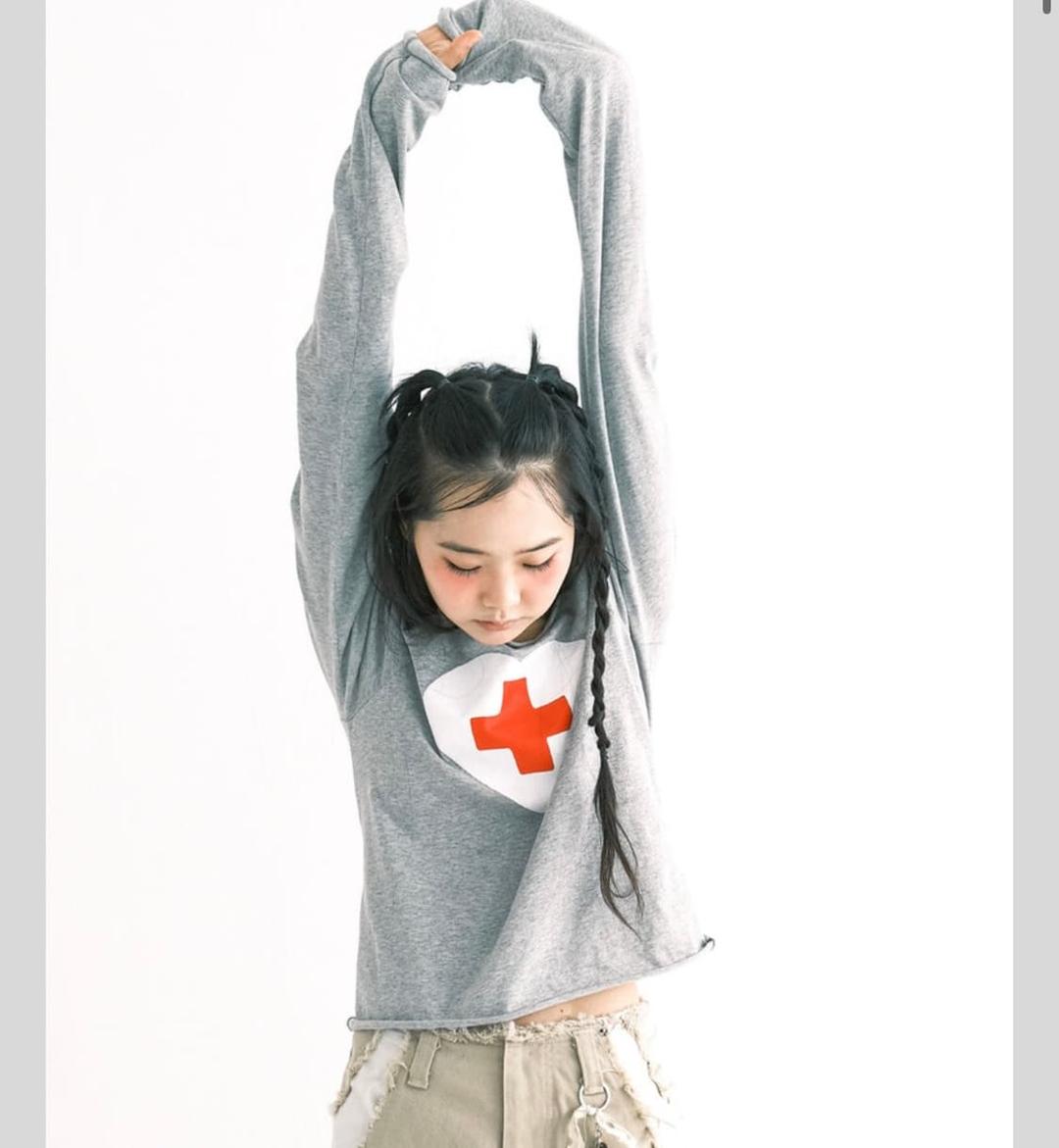 당일배송 샵페어리 컷 오프 티셔츠 그레이 | 후루츠패밀리