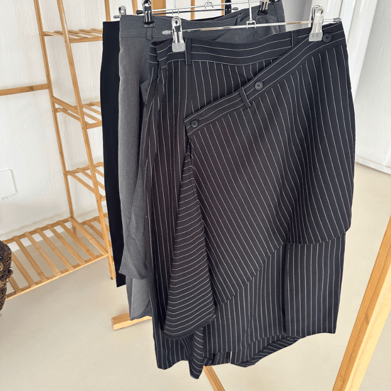 페르소비 [최저가] 네토 언발 핀스트라이프 랩스커트 3color