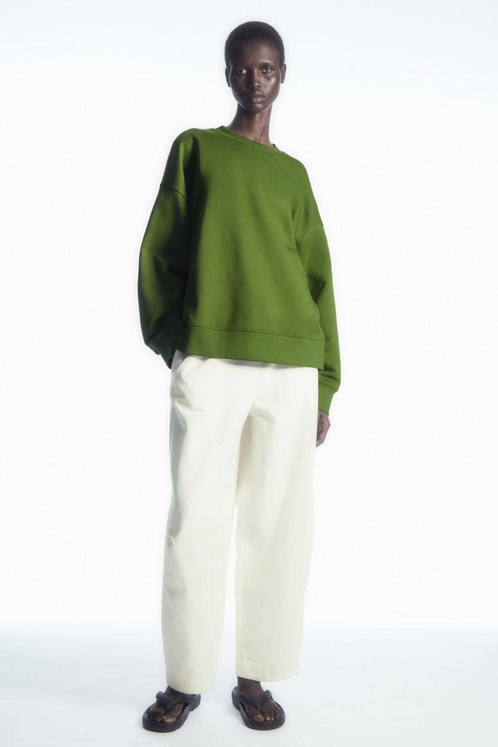 오버사이즈 플리스 백 스웻셔츠