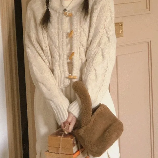 (3color) 키코 떡볶이 가디건 (#러블리 #동글동글 #떡볶이단추 #귀여운 디테일)