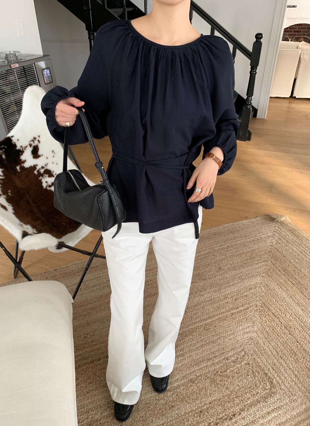 프릴리 DG. Bento Loose Bootcut Pants