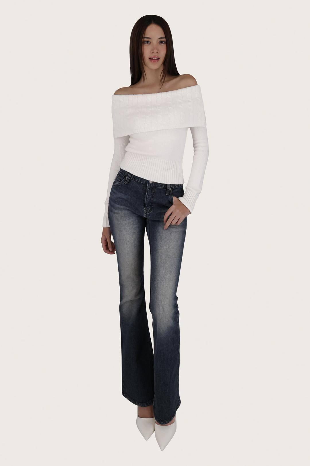 Cupcake off-shoulder cable knit, White