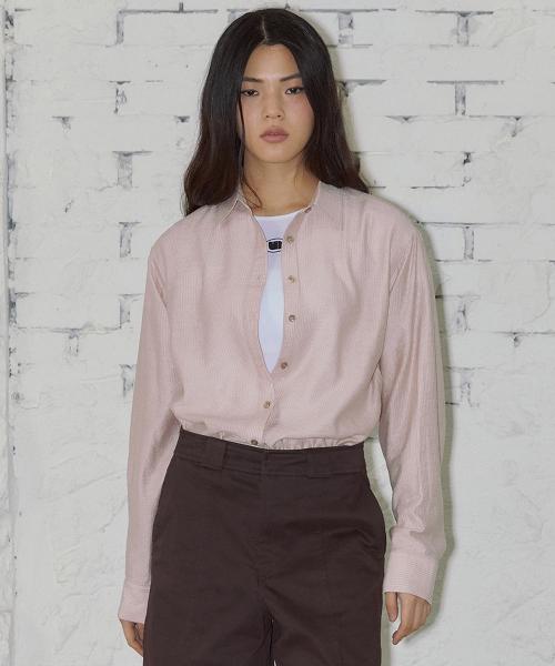 언레이블(UNLABEL)  글로시 스트라이프 셔츠 블라우스 핑크 - 사이즈 & 후기 | 무신사