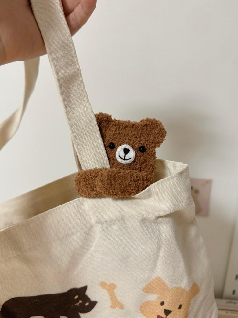 Crochet bear AirPods case pattern-Download file PDF