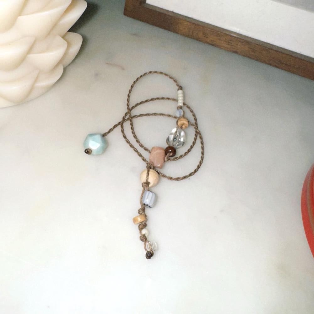 오무무 OMUMU 여행자의 책갈피 1 원석 비즈 매듭 끈갈피