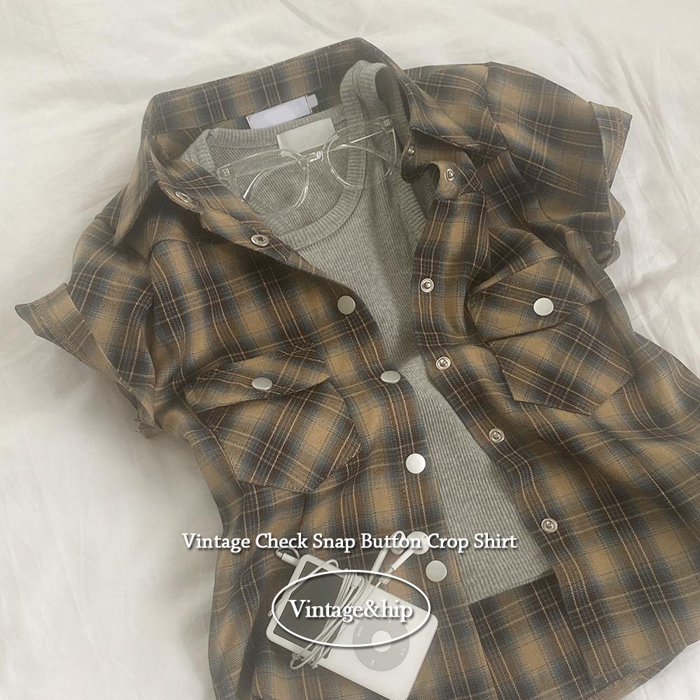 키키러브 *모델극찬[빈티지체크/핏보장🖤] *똑딱이 단추* 폴티 스냅 버튼 포켓 체크 핀턱 반팔 셔츠 남방 - 2color