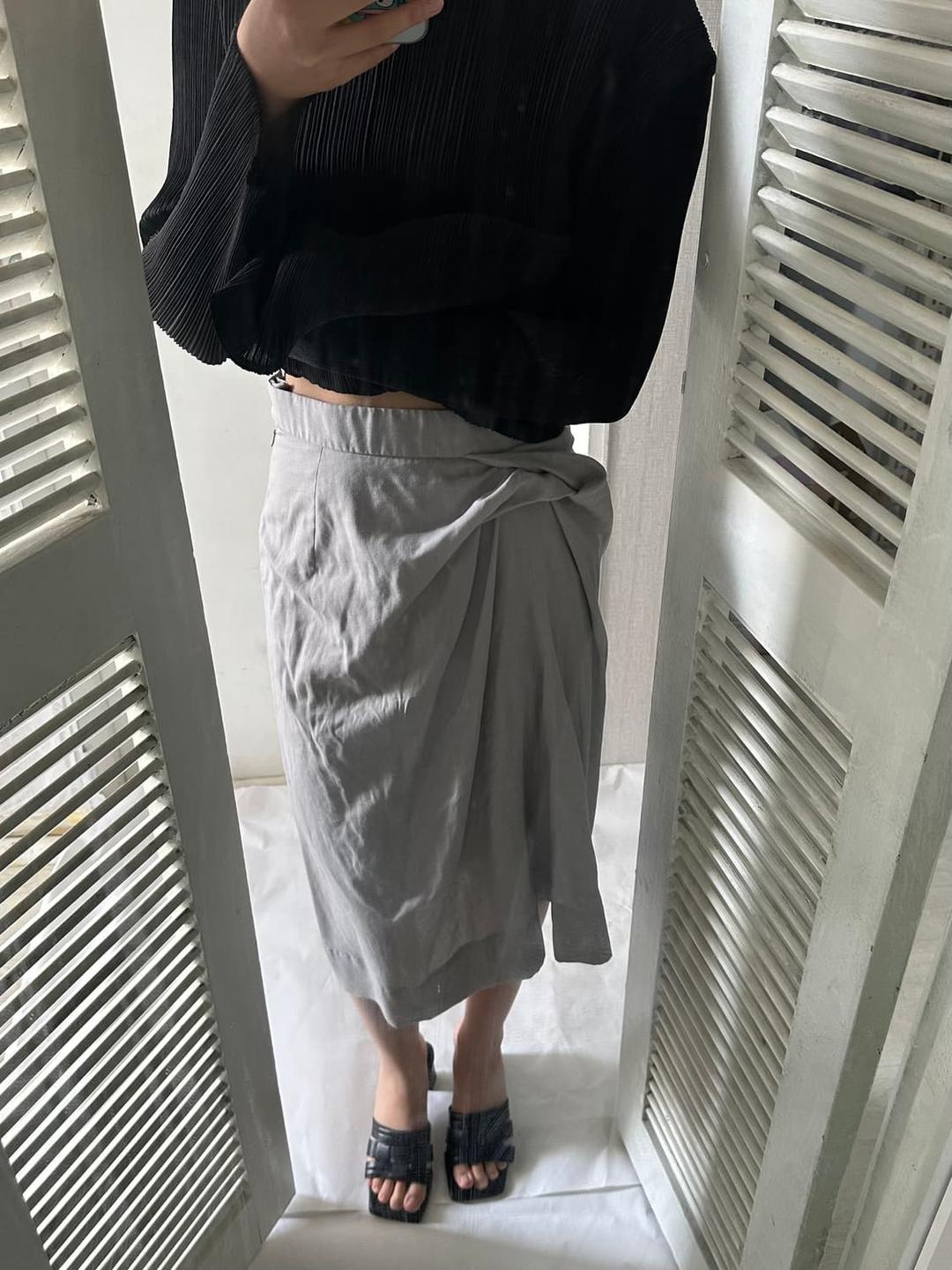 vivienne westwood shirring mid skirt | 후루츠패밀리