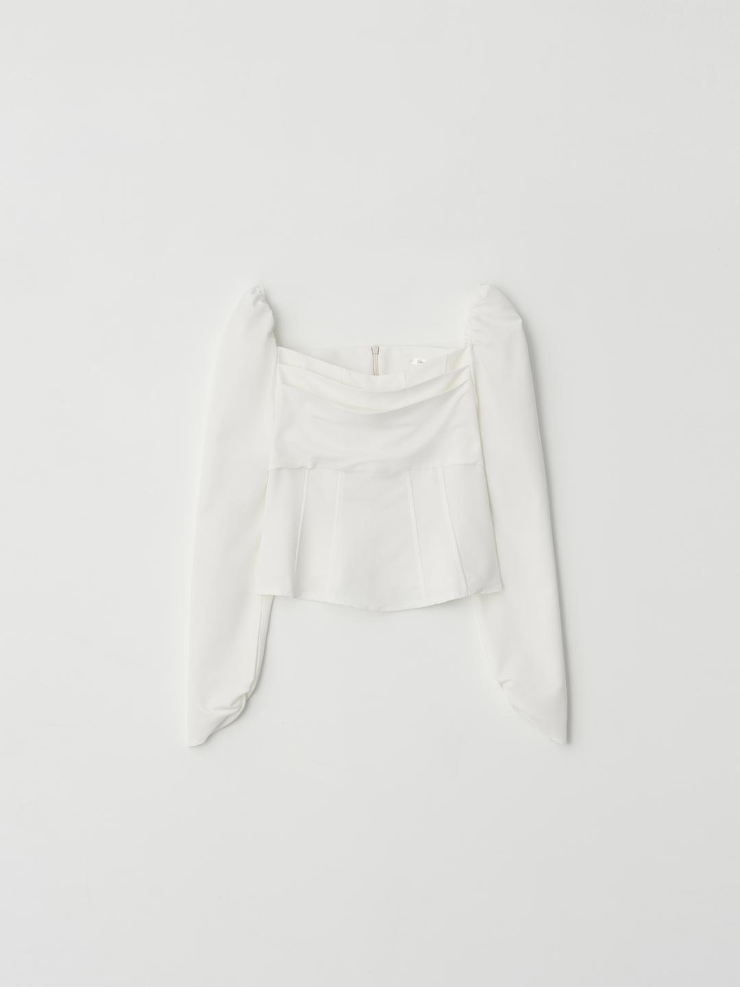 제니오 클린스퀘어 블라우스