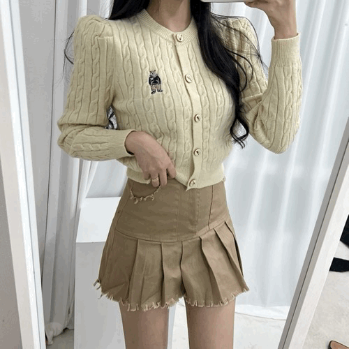 소장필수 🎀 곰돌이 꽈배기 니트 라운드 가디건