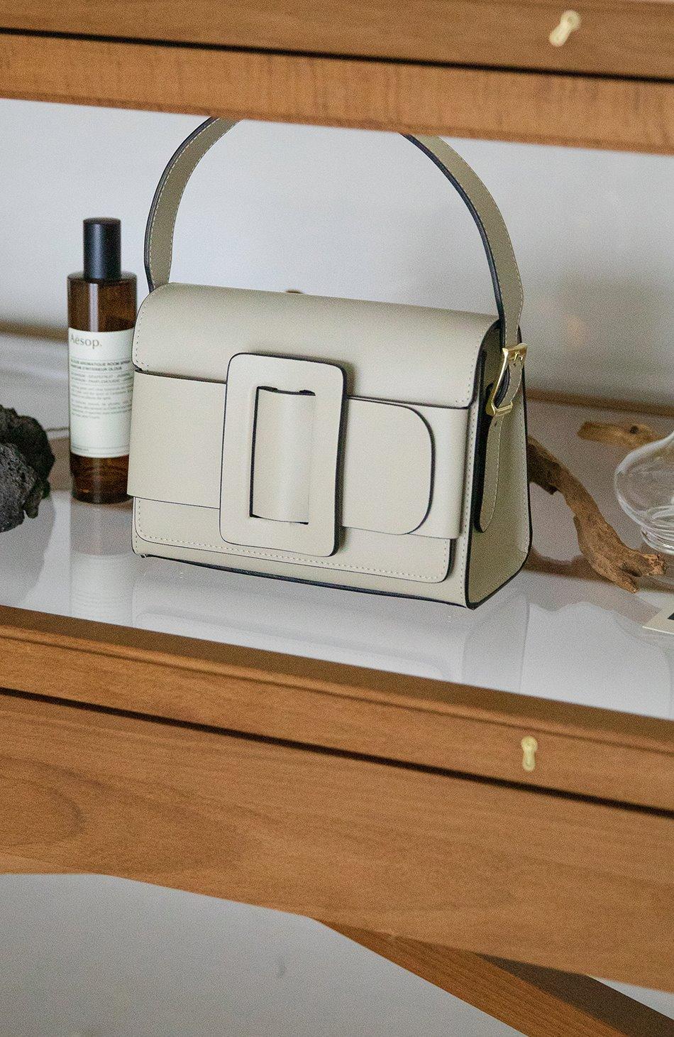 아떼 버클백 미니/빈가디세이/이태리/초크 화이트/