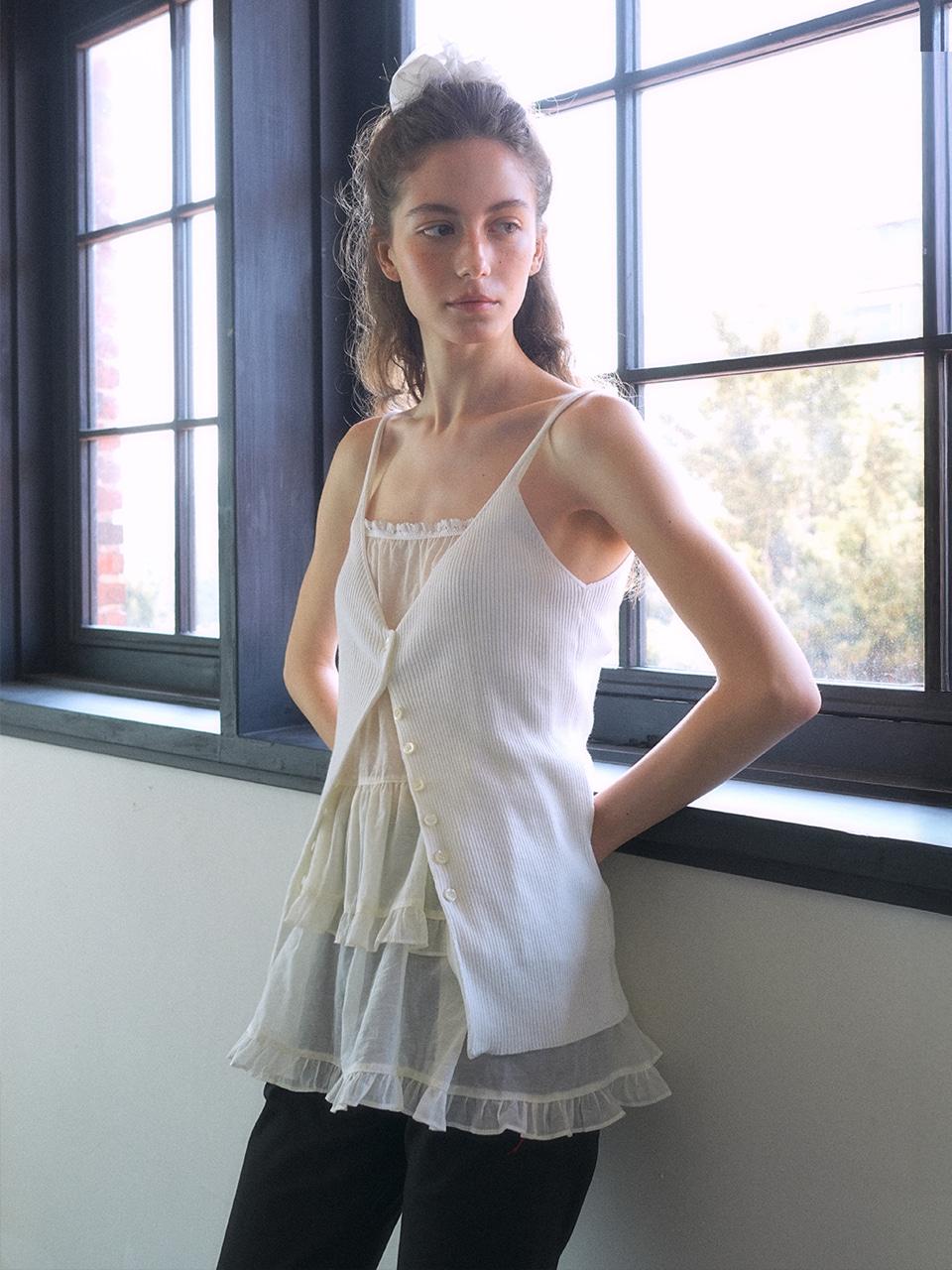 [2color] slim sleeveless knit 258