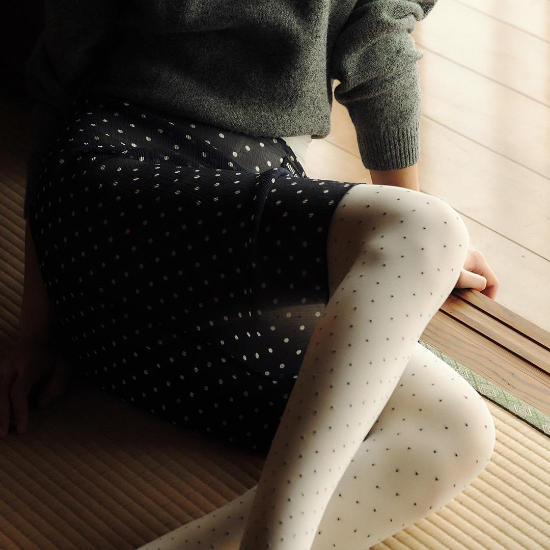 SWE051 Eira Petit Dots Tighs