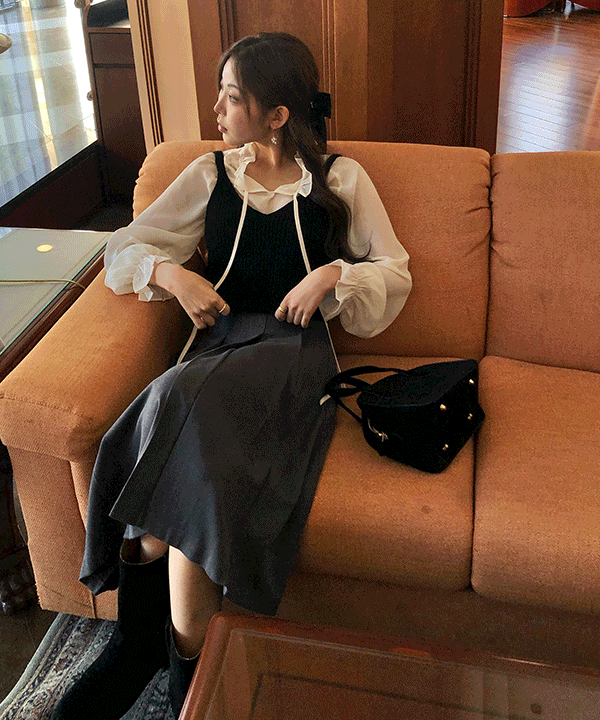 모어라운드 🎬 벨티즌 쉬폰 프릴 시스루 스트링 블라우스