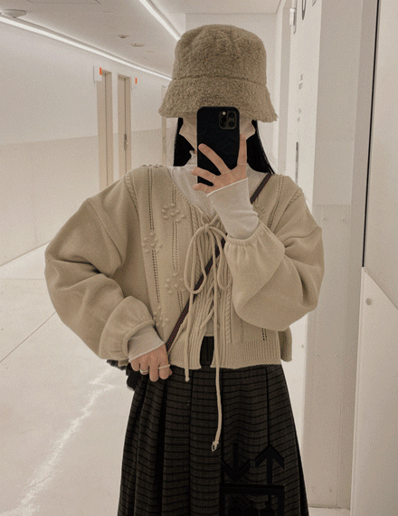 츄비리본퍼프가디건