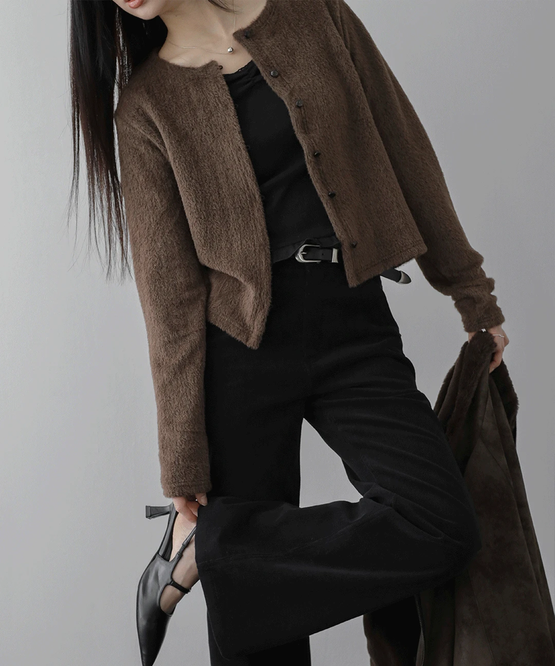 [by THE ORE] 헤어리 브러쉬 버튼 가디건