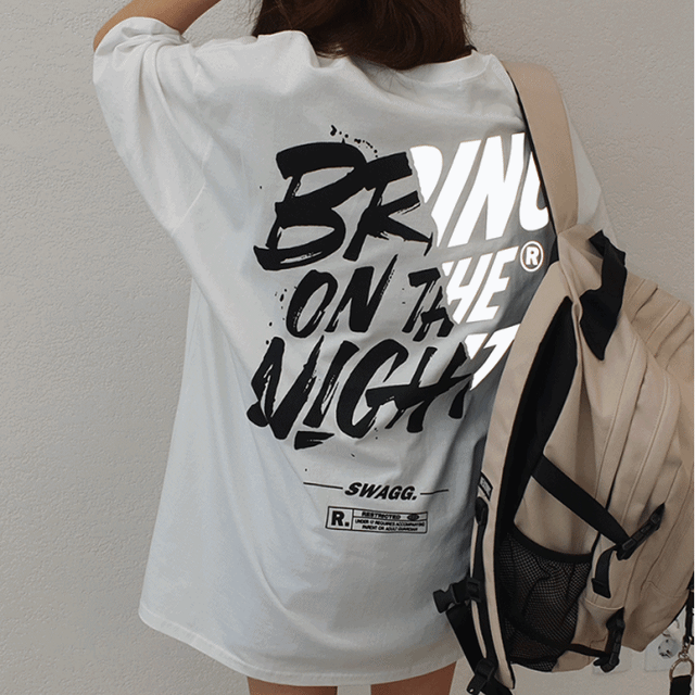 [왕오버핏] 스카치 백레터링 박스 반팔 티셔츠 남여공용 (2color)