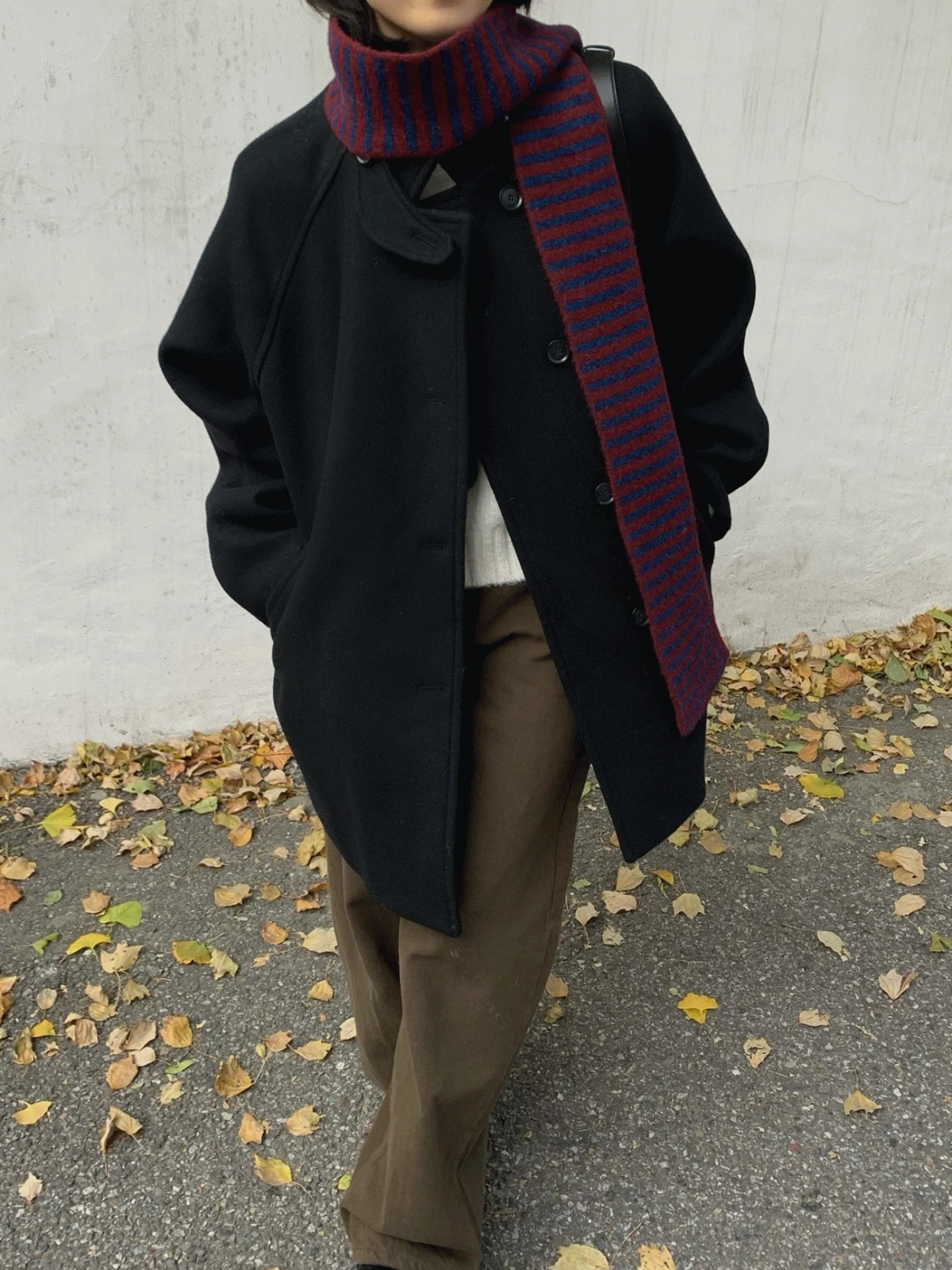 카인드 울 하프 코트