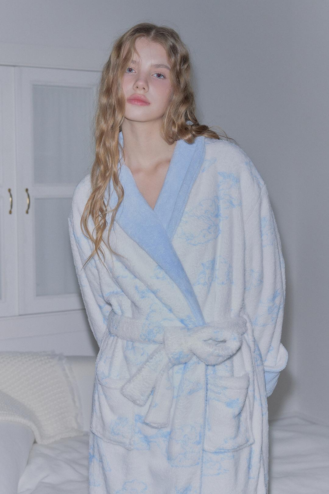 [11/15예약배송] Heavenly Angel Reversible Robe