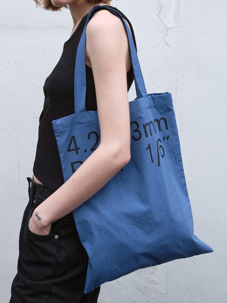 DOUBLE-SIDED LOGO SHOULDER BAG (blue)