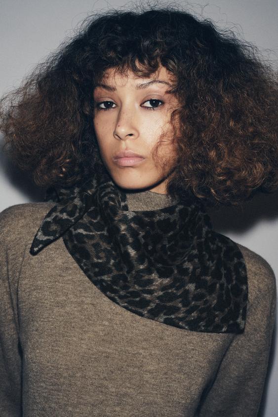 울 애니멀 프린트 반다나