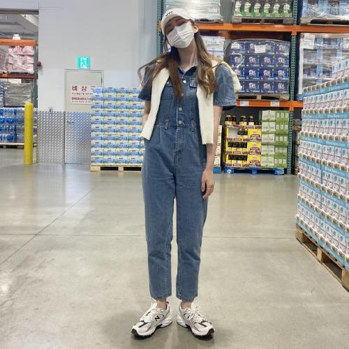 딘토 데님 반팔 점프수트