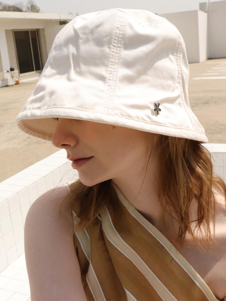 DAISY COTTON IVORY BUCKET HAT