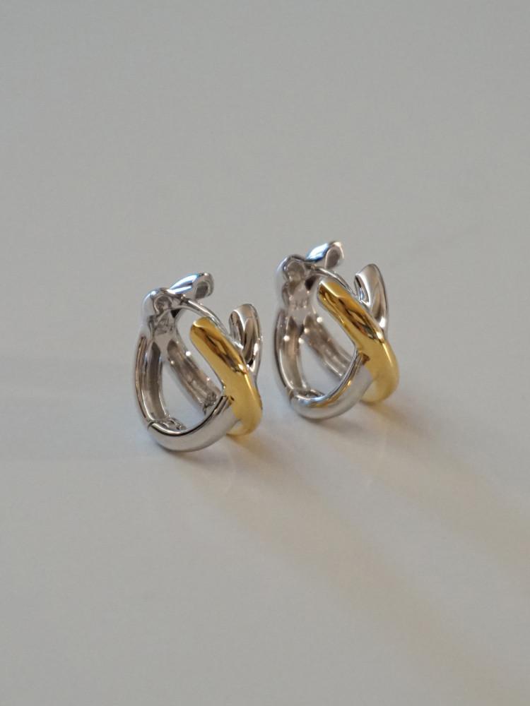 ✹mago pick✹ 마고 925 새턴 콤비 크로스 원터치 귀걸이