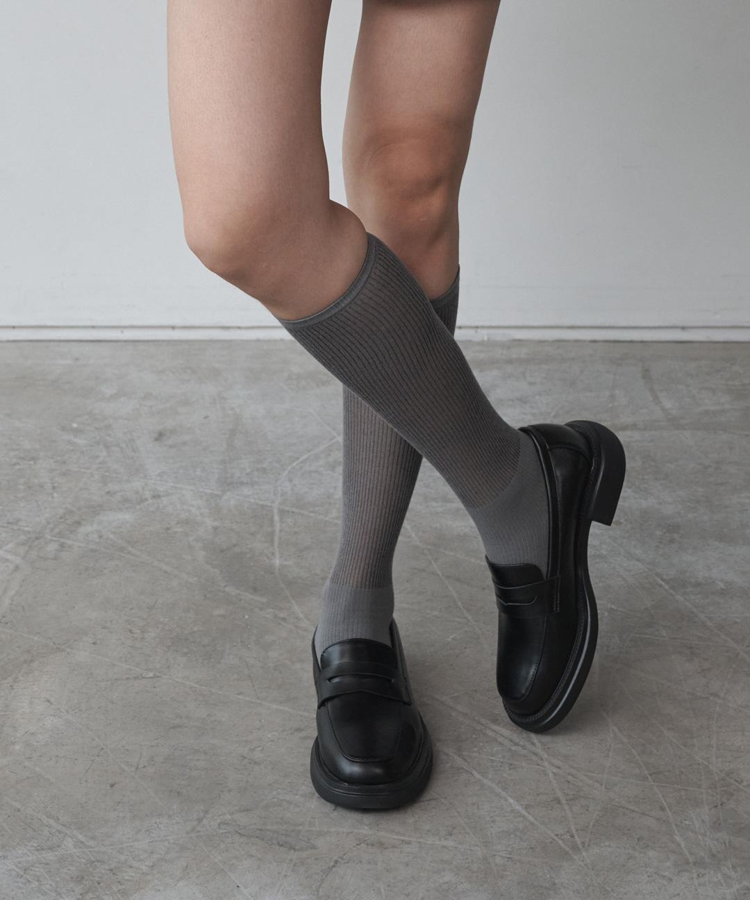 솔트앤초콜릿 (1차: 12/2, 2차: 12/8 흑 예약배송) 라운드 토 페니 로퍼 412419004 (3.7cm/2colors)