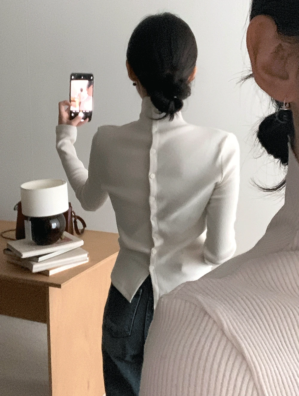 Neck buttons T-shirt<font style="font-size:0px