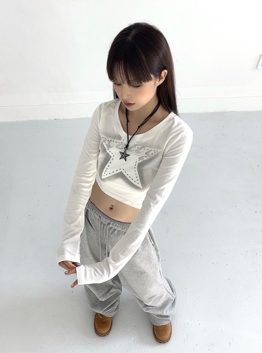 v neck star long sleeve