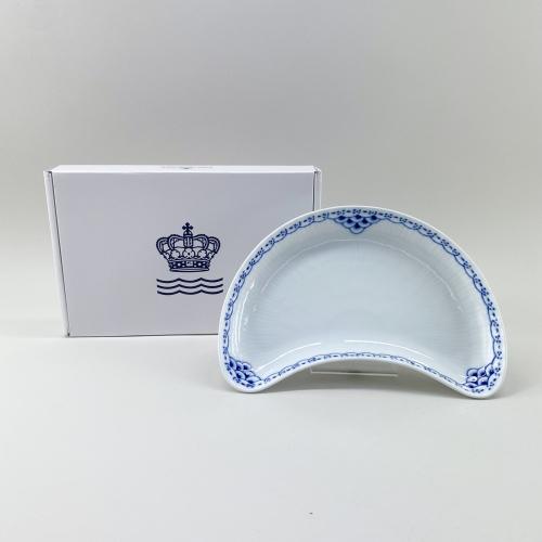 [새제품] 로얄코펜하겐 프린세스 반달 접시 (1000028222)