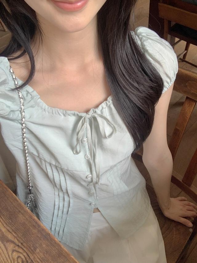 어베인 💕URBANE MADE💕 피코 퍼프 리본 핀턱 반팔 블라우스 (3c) /휴양지룩/휴가룩/바캉스룩/여행룩/페스티벌룩/여름블라우스/장마룩